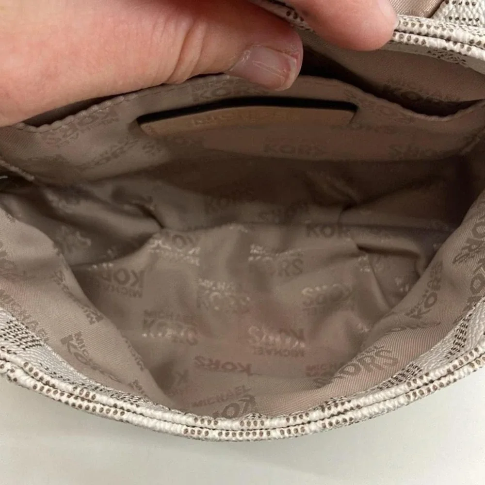 Michael Kors Small Crossbody Purse small mink bag‎ travel concert cellphone